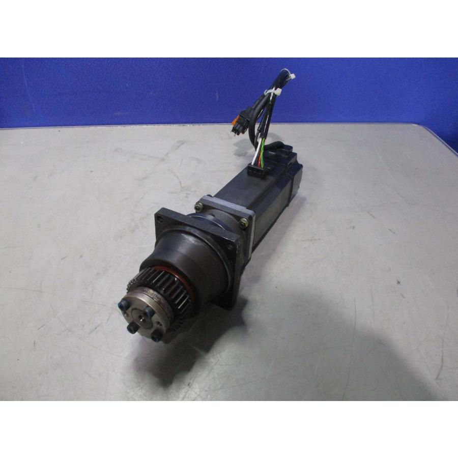 中古 MITSUBISHI ACサーボモータ HC-MF43BG2 /減速機 BK2-05B 中古 MITSUBISHI ACサーボモータ HC-MF43BG2 /減速機 BK2-05B