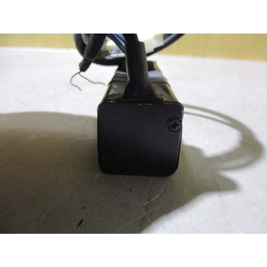 中古 YASKAWA AC SERVO MOTOR SGMM-A2C312C サーボモータ 20W 24V 2A