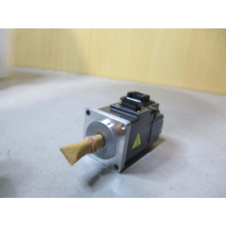 新古 MITSUBISHI AC SERVO MOTOR HF-KP053 サーボモーター 50W 