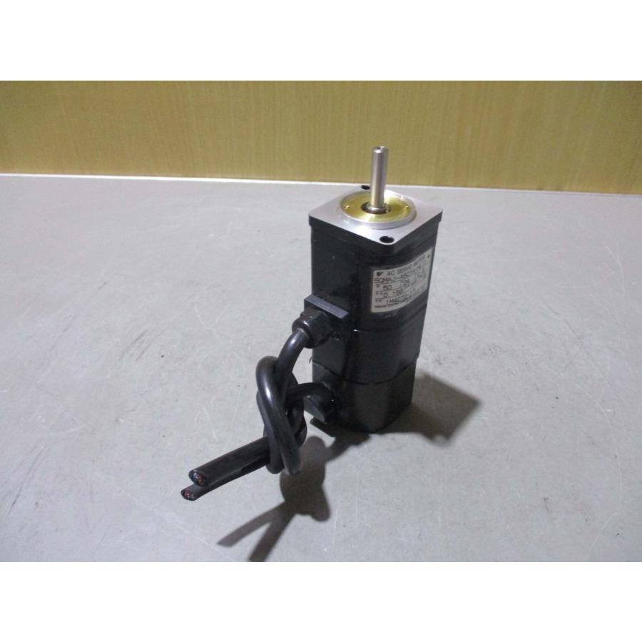 中古YASKAWA 安川電機 サーボモータ SGMAJ-A5C1A-HL11(KBUR41125C071