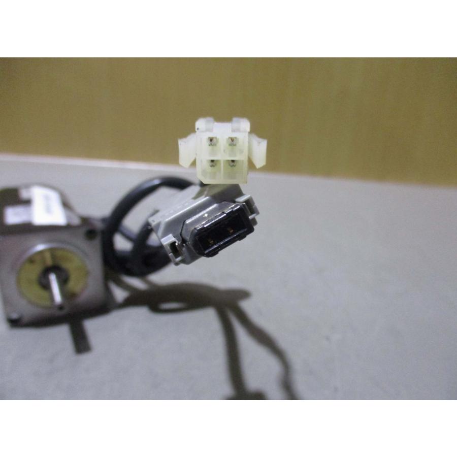 中古YASKAWA / 安川電機 安川 サーボモーター SGMAH-A5BAA21