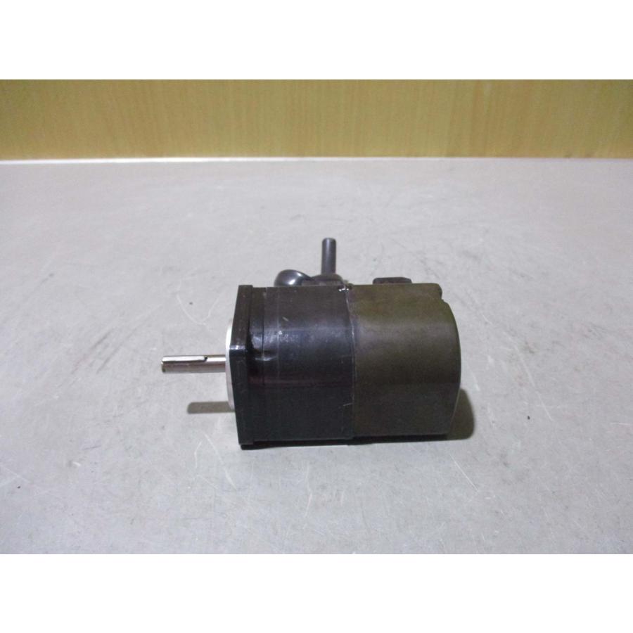 中古YASKAWA / 安川電機 安川 サーボモーター SGMAH-A3AAA41 中古YASKAWA / 安川電機 安川 サーボモーター SGMAH-A3AAA41