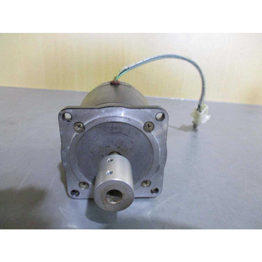 中古 ORIENTAL MOTOR STEPPING 2-PHASE PH299-22B(KBZR50819B050