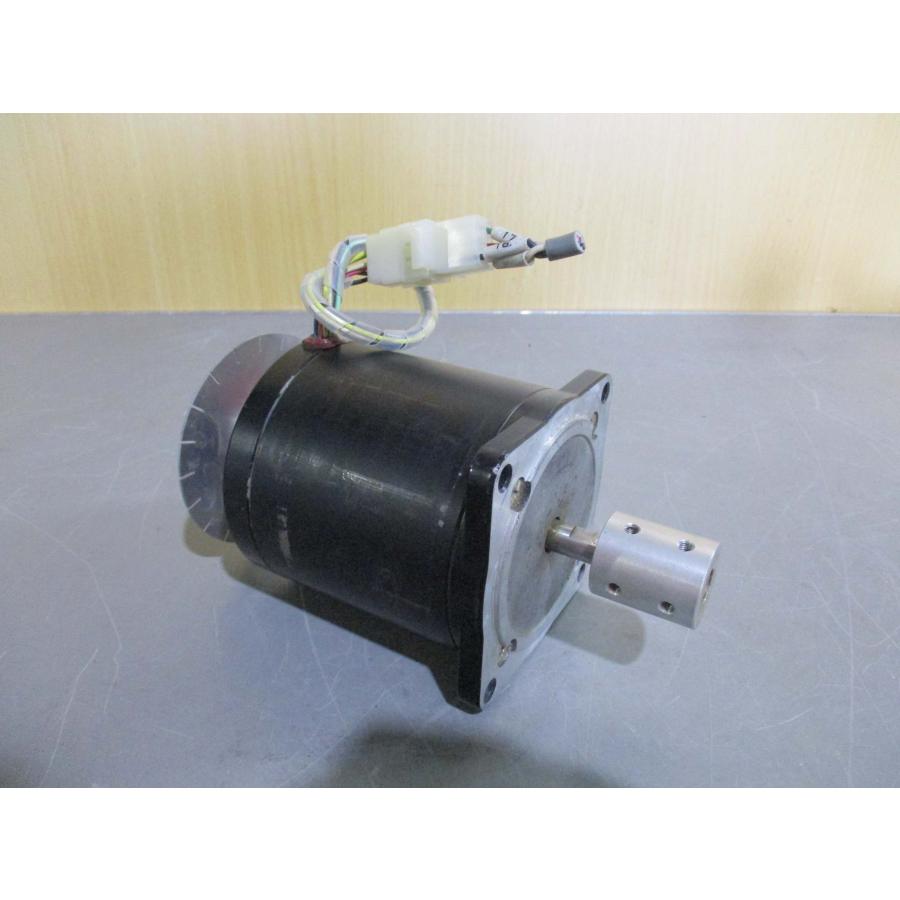 中古 ORIENTAL MOTOR STEPPING 2-PHASE PH299-22B(KBZR50819B050