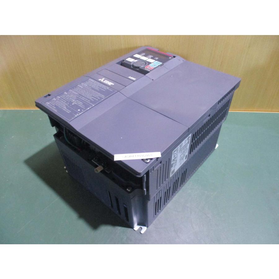 中古 MITSUBISHI FR-A820-5.5K-1 200V インバーター(LADR41103C003
