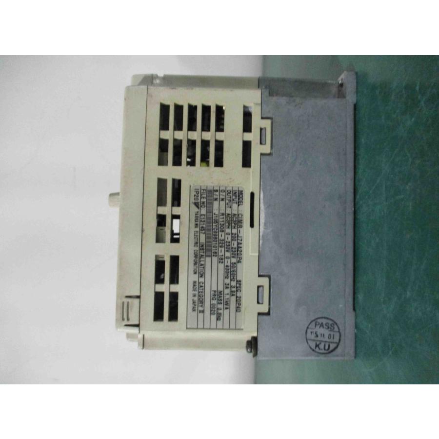 中古 YASKAWA Vs mini J7 CIMR-J7AA20P4 インバータ(LAER41205B028 