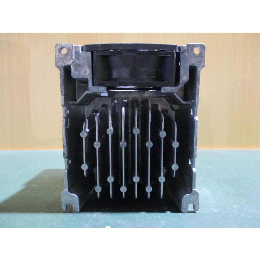 中古 MITSUBISHI FREQROL-E700 INVERTER FR-E720S-0.75K 中古 MITSUBISHI FREQROL-E700 INVERTER FR-E720S-0.75K