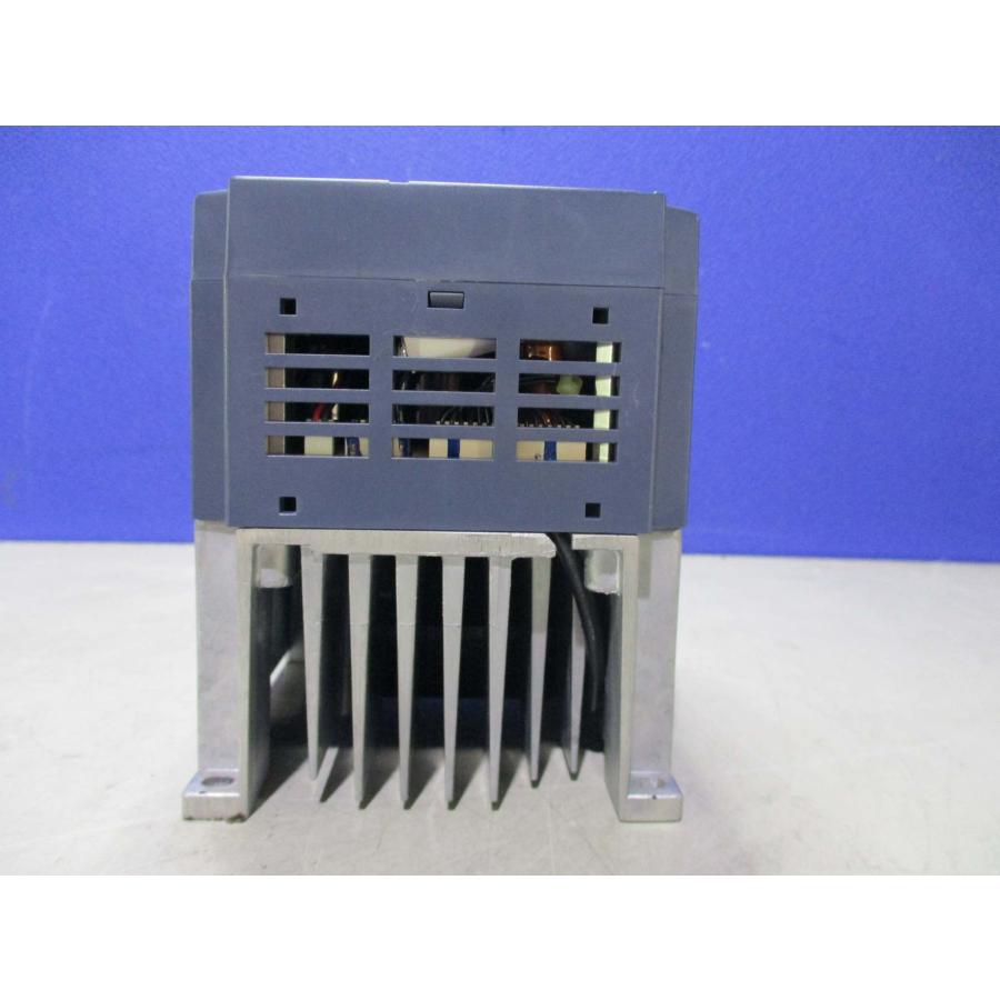 中古 Fuji Electric インバータ FRENIC MINI FRN1.5C1S-2J 三相 中古 Fuji Electric インバータ FRENIC MINI FRN1.5C1S-2J 三相