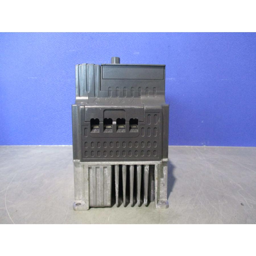 中古 DELTA VFD022E23J 2.2KW インバータ (LAER51229D111