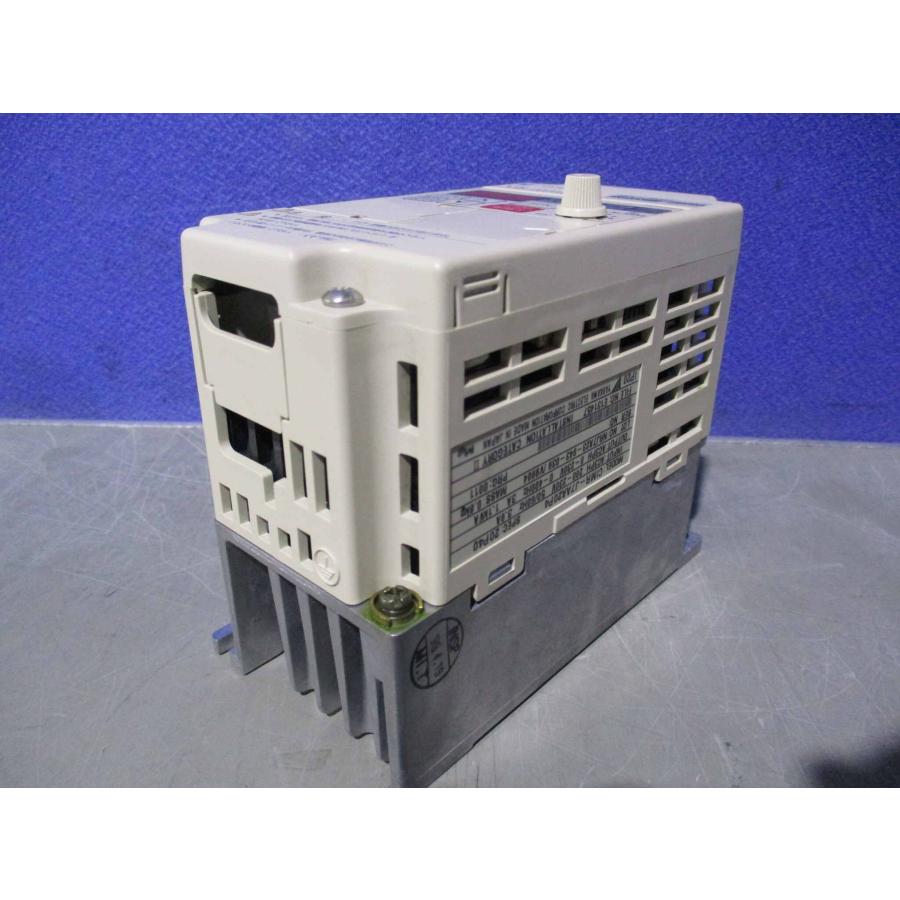 中古 YASKAWA Vs mini J7 CIMR-J7AA20P4 インバータ (LAFR60711C043 