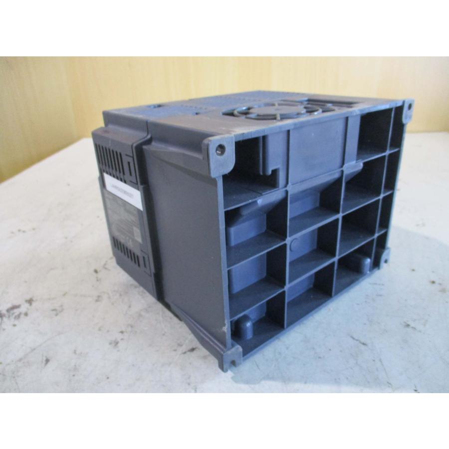 中古 MITSUBISHI INVERTER FR-E720-3.7KNC インバータ 三相 200-240V