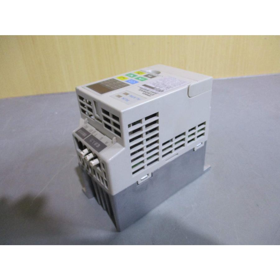 中古 OMRON 3G3EV-A2004 超小型低騒音簡易インバータ (LAJR60425C059