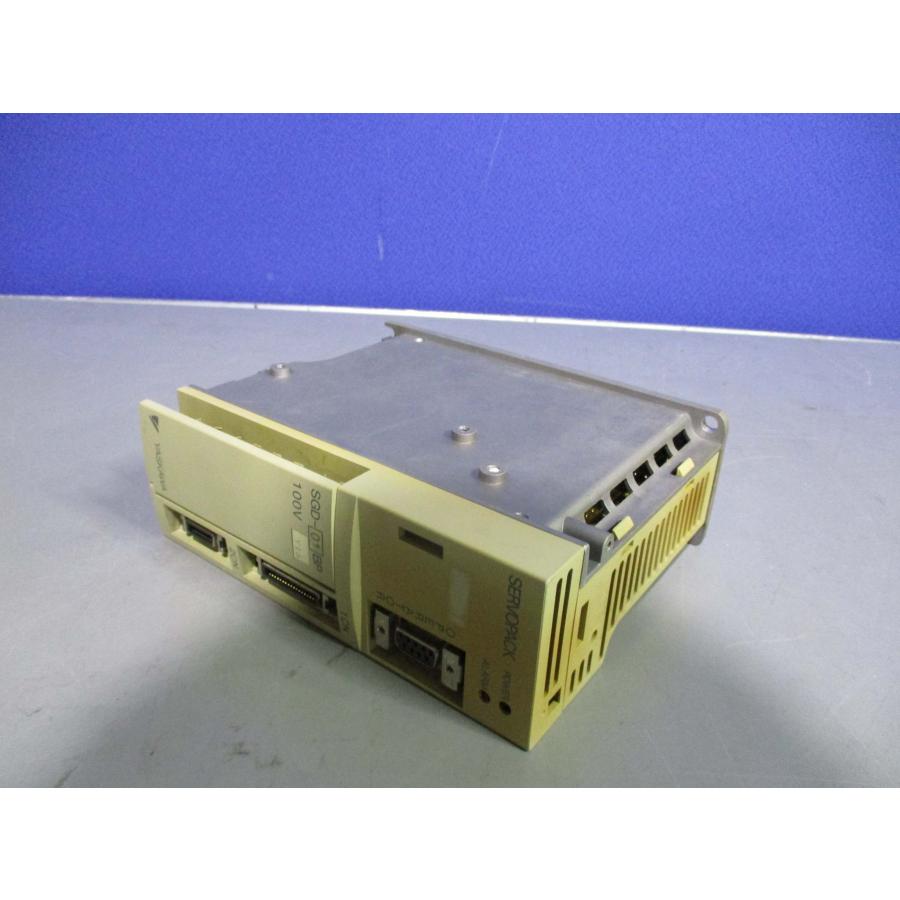 中古 YASKAWA SERVOPACK SGD-01BPY16 サーボパック 100V(LBKR50721C097