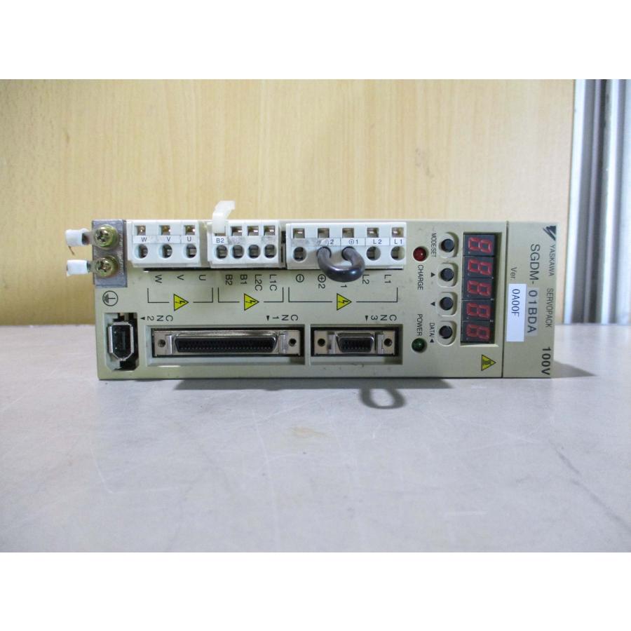 NUOVO Yaskawa SGDM-01BDA servoazionamento AC SGDM01BDA 1 PZ
