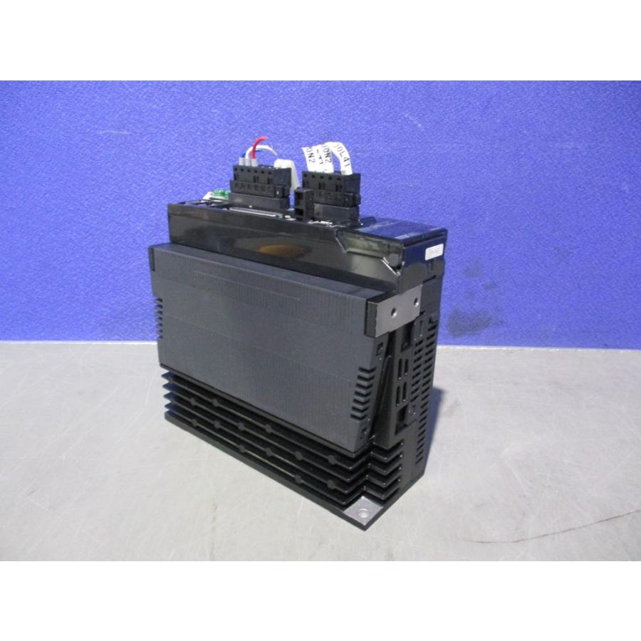中古 OMRON R88D-KT02L 200W AC SERVO DRIVE (LBXR70801C104 