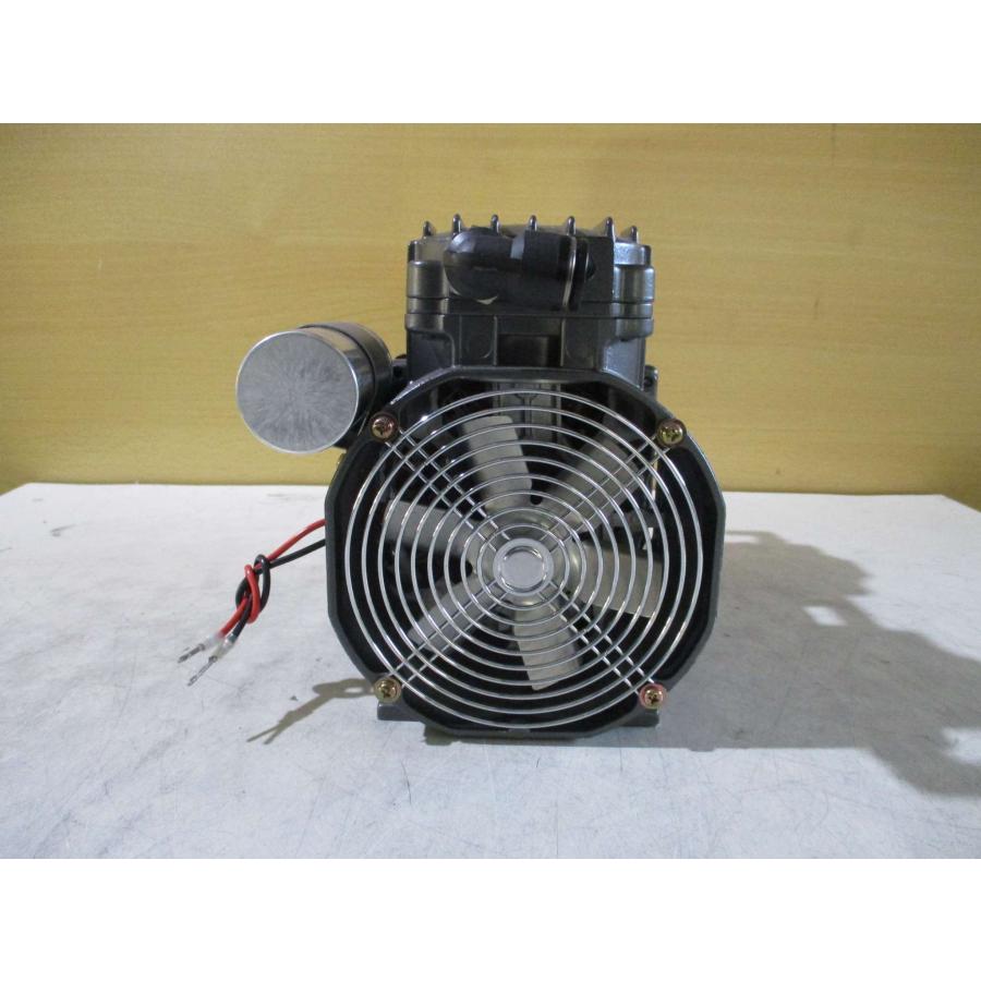 中古 ULVAC ROCKING PISTON TYPE OILLESS VACUUM PUMP DOP-80S 中古 ULVAC ROCKING PISTON TYPE OILLESS VACUUM PUMP DOP-80S