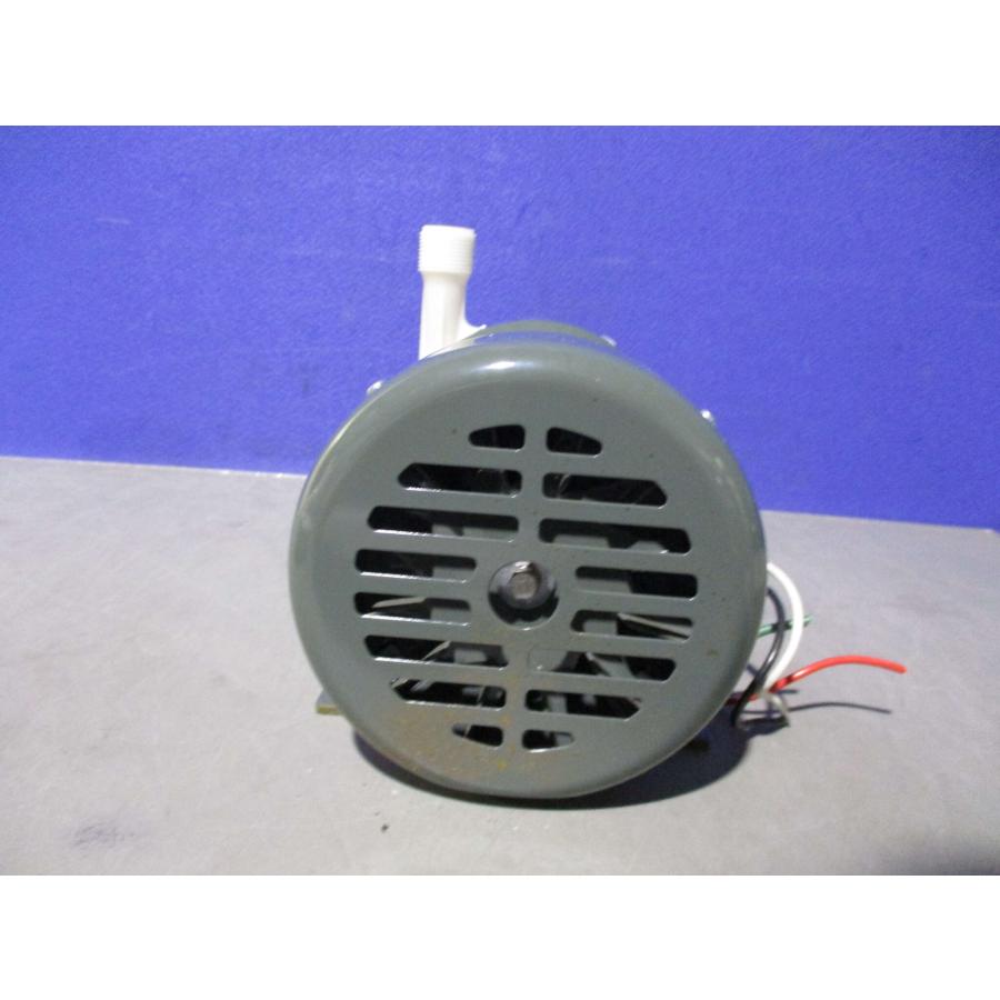 中古 IWAKI MAGNET PUMP MD-70RZM マグネットポンプ(MAMR60605B006