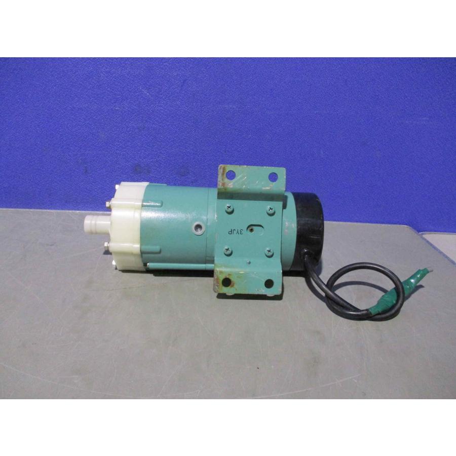 中古 IWAKI MAGNET PUMP MD-30R-N マグネットポンプ(MAMR60607B010