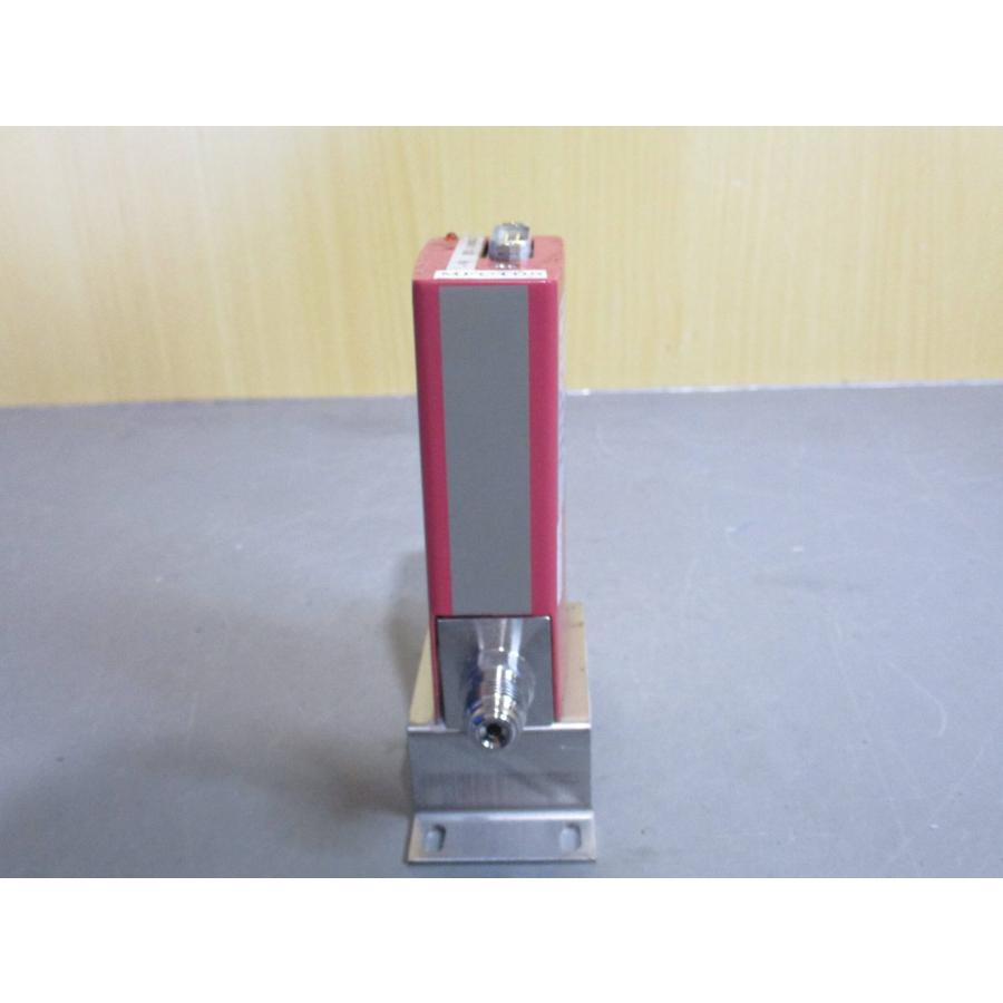 中古HORIBA MASS FLOW CONTROLLER SEC-F730M A1 1SLM 中古HORIBA MASS FLOW CONTROLLER SEC-F730M A1 1SLM