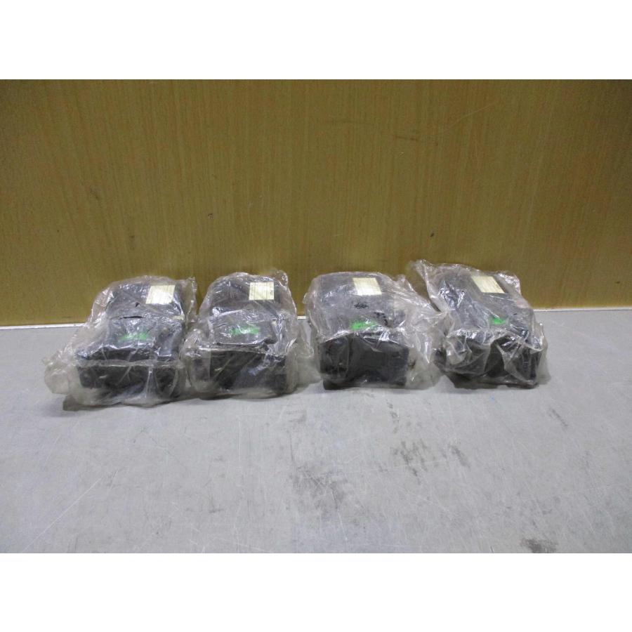 新古 富士電機リレー 補助継電器(電磁継電器) SRCA50-3F/X 4個
