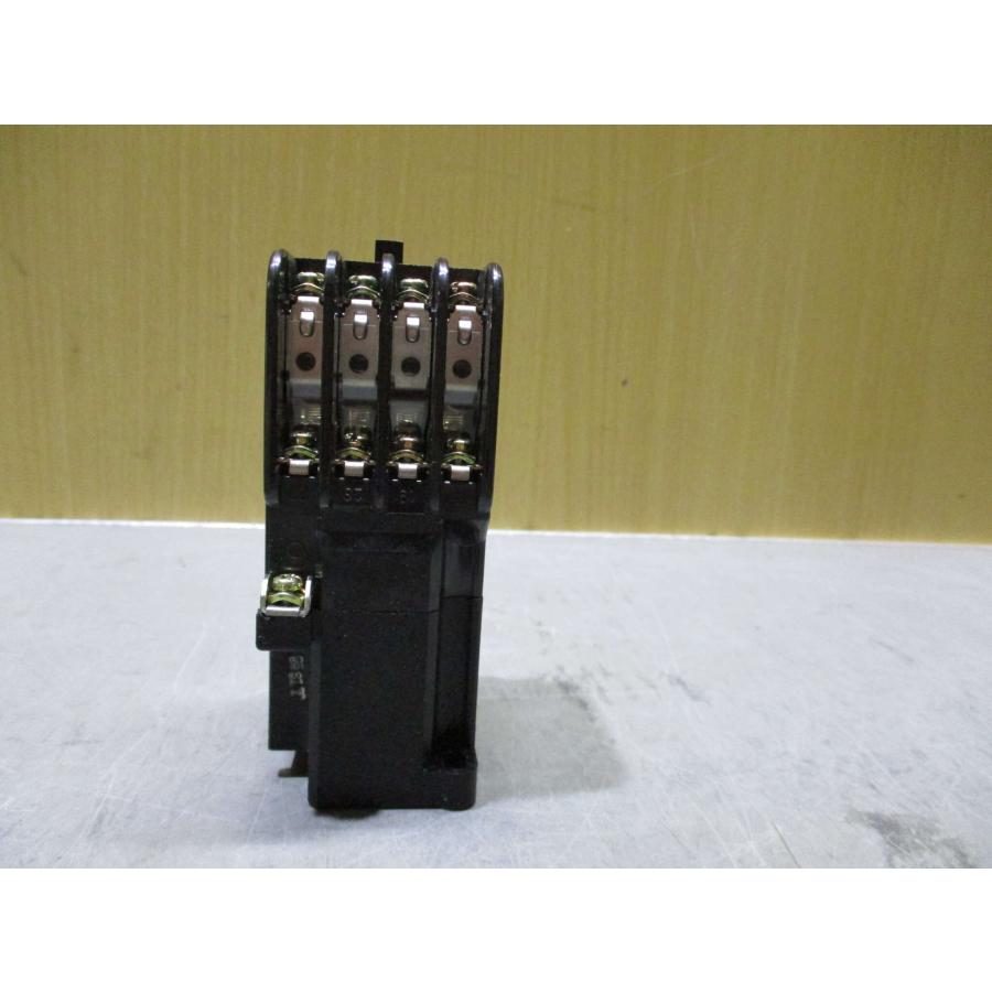 新古 富士電機リレー 補助継電器(電磁継電器) SRCA50-3F/X 4個