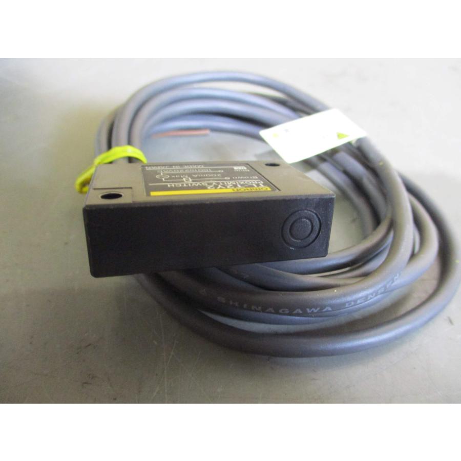 新古 Omron TL-T2Y2 近接スイッチ 2個(NAHR61009C102 新古 Omron TL-T2Y2 近接スイッチ 2個(NAHR61009C102