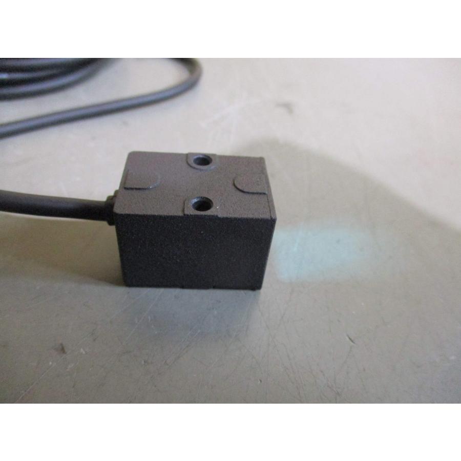 新古 KEYENCE IB-10 光電気センサー(NAJR61017B041) : growdetrading Yahoo!ショップ - 通販 ...