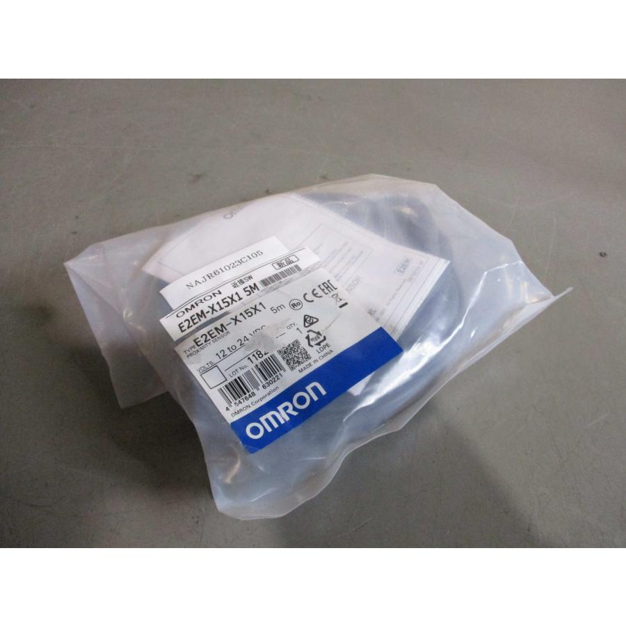 新古 OMRON E2EM-X15X1 5M 近接スイッチ (NAJR61023C105