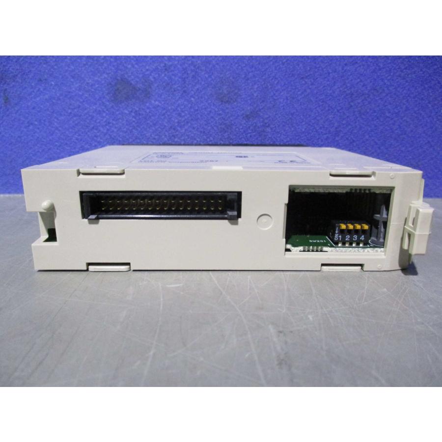 新古OMRON D/A UNIT C200H-DA003 アナログ出力ユニット (NAPR60712B093