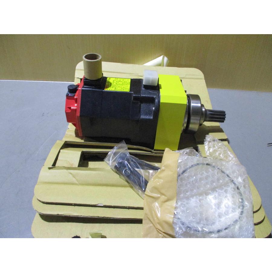 新古 FANUC A06B-0235-B605#S000 αis 8/4000 AC SERVO MOTOR 新古 FANUC A06B-0235-B605#S000 αis 8/4000 AC SERVO MOTOR
