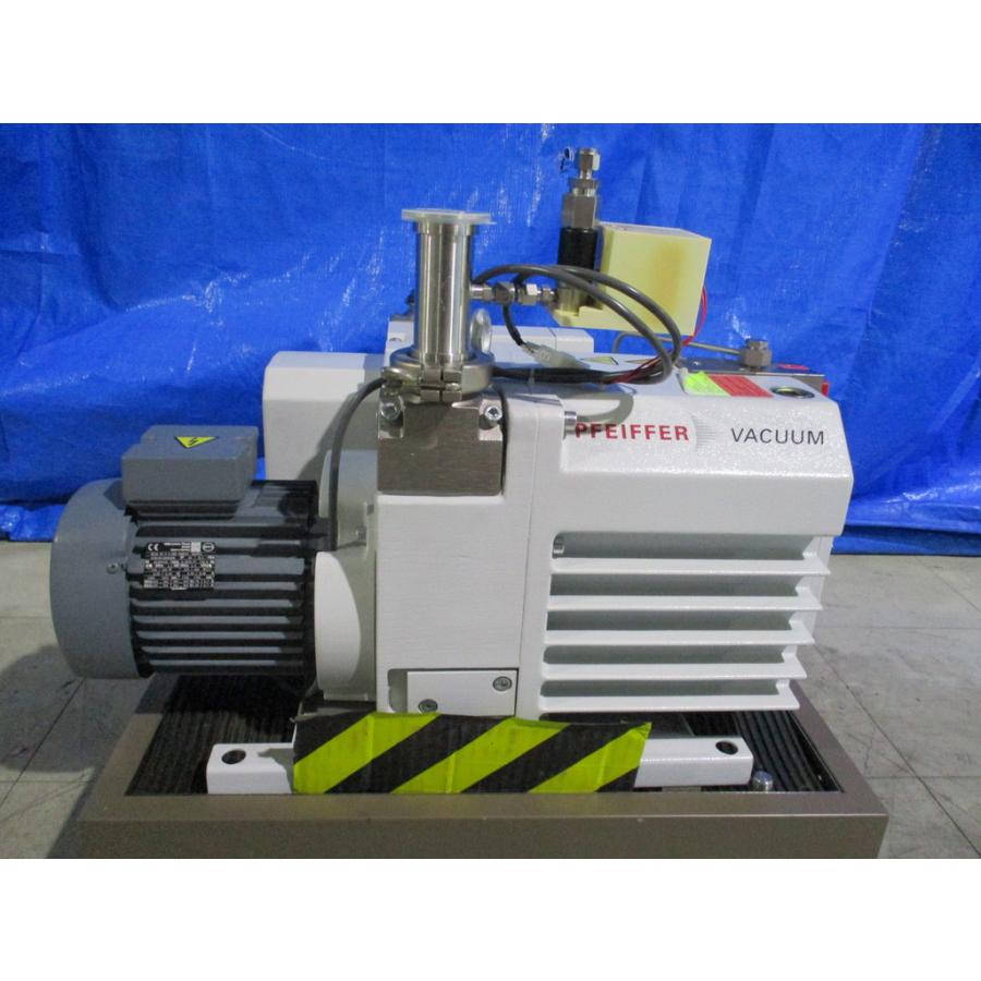 中古 PFEIFFER VACUUM DUO35 回転翼真空ポンプ/CKD VALVE HVL12-4S6-5