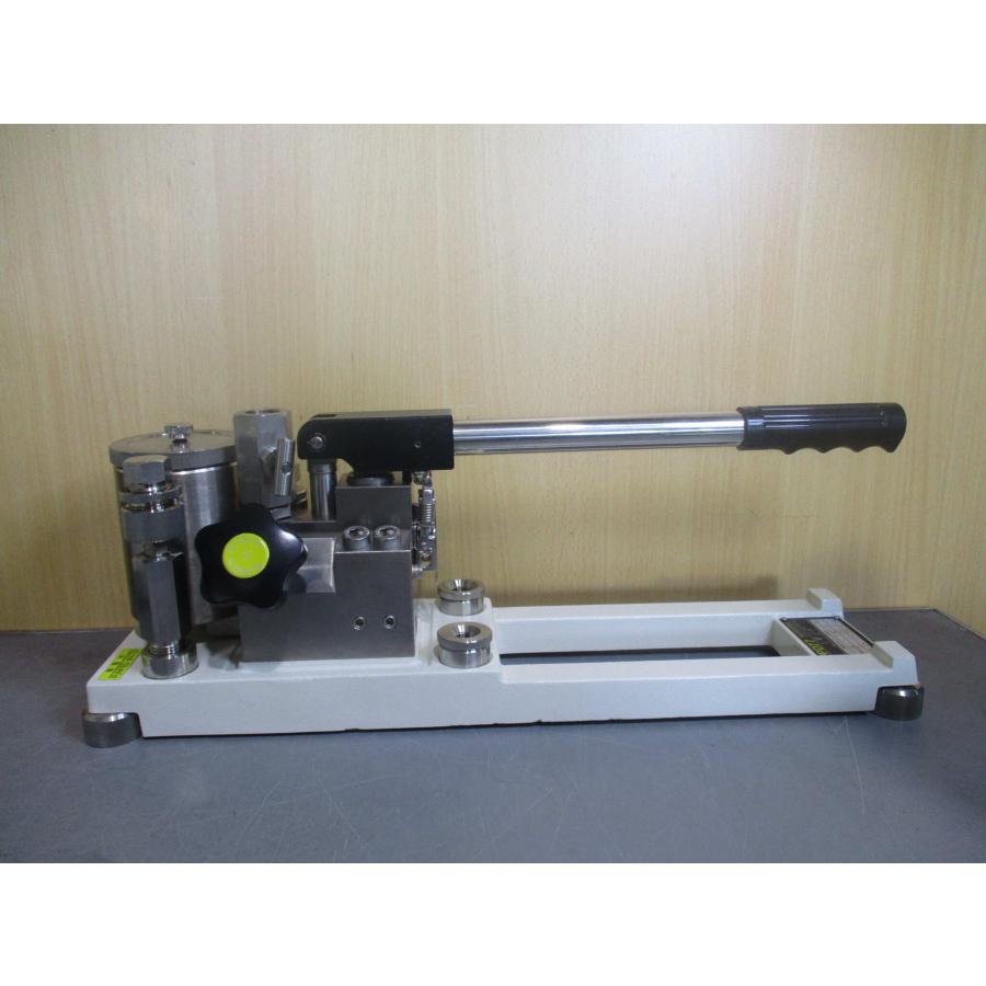中古 NAGANO KEIKI DEAD WEIGHT TESTER PD77 水用重錘型圧力計 中古 NAGANO KEIKI DEAD WEIGHT TESTER PD77 水用重錘型圧力計