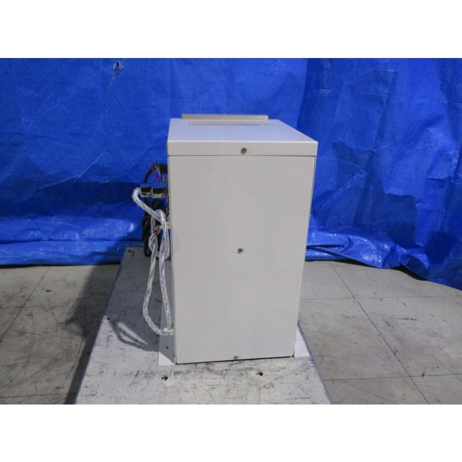 中古 SMC HEC002-A5B-F 空冷式 ペルチェ式循環液温調装置 通電OK ＜送料別＞ (PANR80309E003)の画像