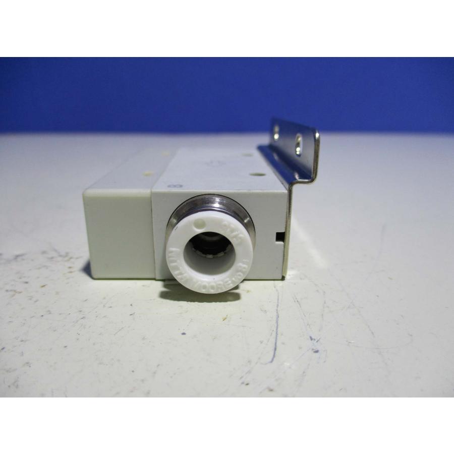 中古 CKD FSM2-AVF201-H083B 気体用小形流量センサ [2個セット](R50525AAC048) :R50525AAC048 ...