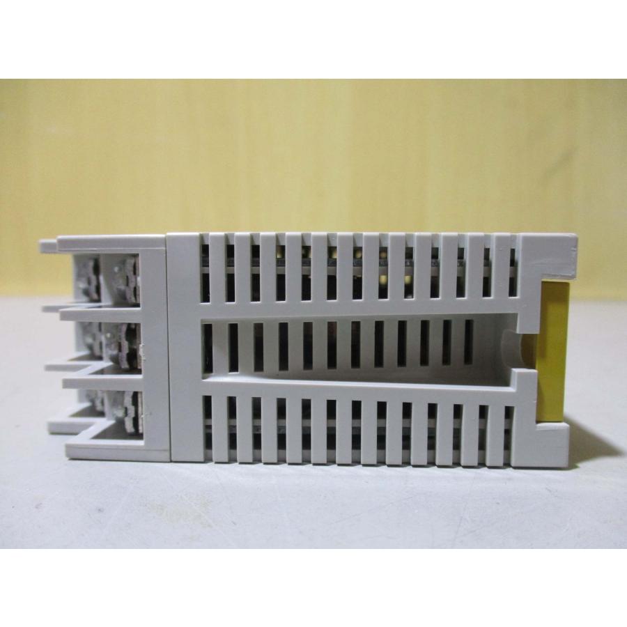 中古 OMRON S3D2-CK センサコントローラ(R50529CADC066