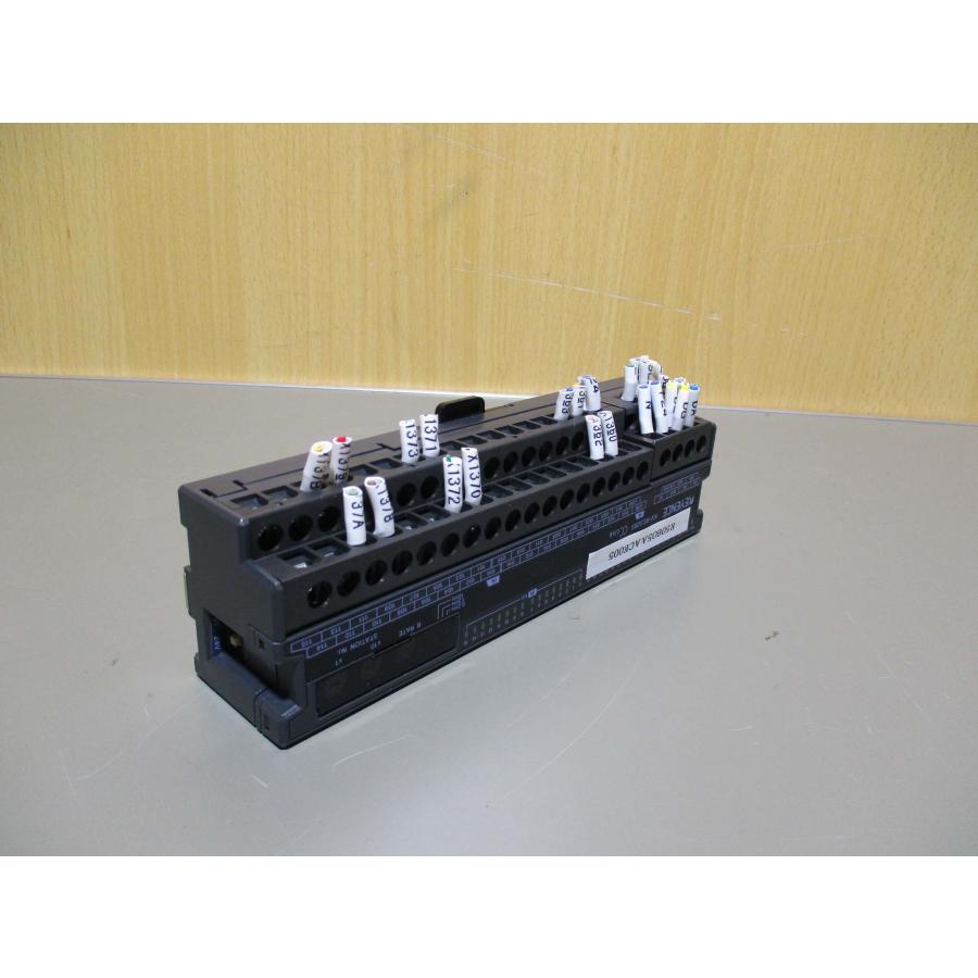 中古 KEYENCE KV-RC32BX プログラマブルコントローラ アナログ入力 【新品未使用】キーエンス 通信ユニット KV-RC32BX