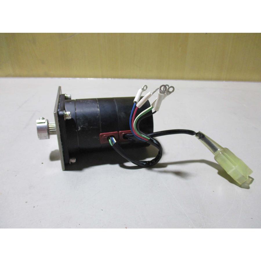 中古 ORIENTAL MOTOR 2相ステッピングモーター PH266-01M2