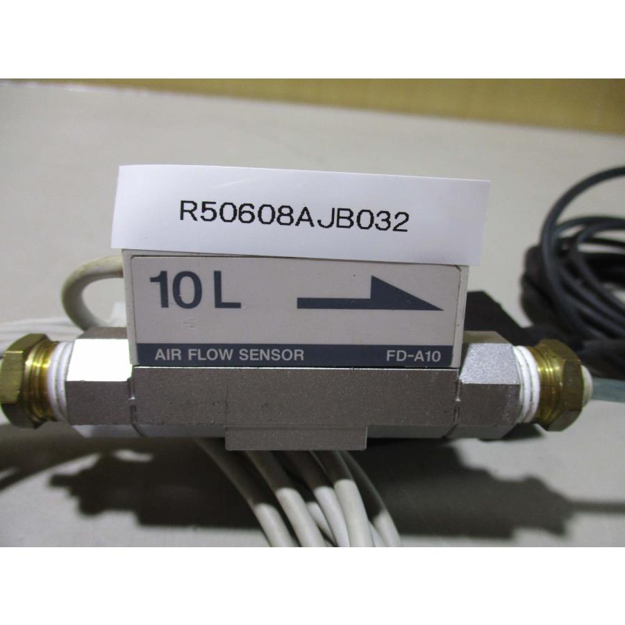 中古 KEYENCE FLOW SENSOR FD-V40A/ FD-A10 流量センサ アンプ 