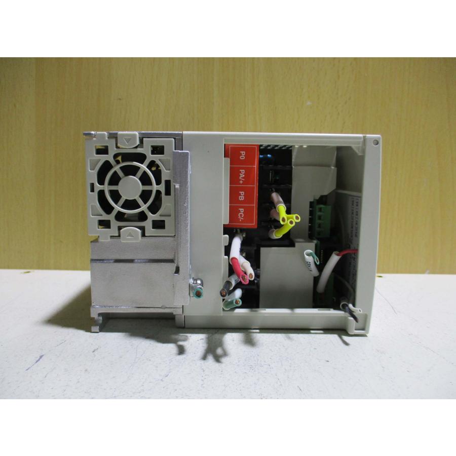 中古 TOSHIBA VFS11-2022PM-AN(2) 2.2kW-4,2kVA-3HP インバーター
