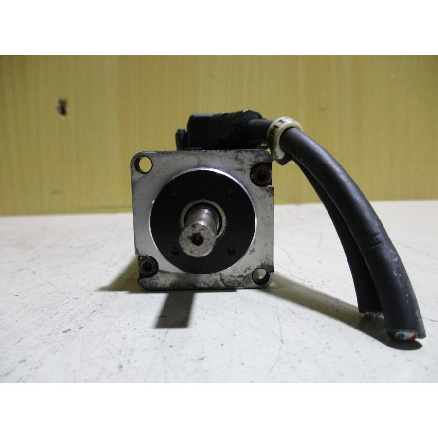 中古 KEYENCE SV2-M010AS 100W 200V ACサーボシステム 中古 KEYENCE SV2-M010AS 100W 200V ACサーボシステム