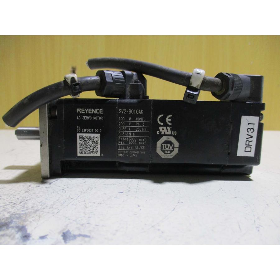 中古 KEYENCE SV2-B010AK 100W 200V ACサーボシステム キー溝 中古 KEYENCE SV2-B010AK 100W 200V ACサーボシステム キー溝