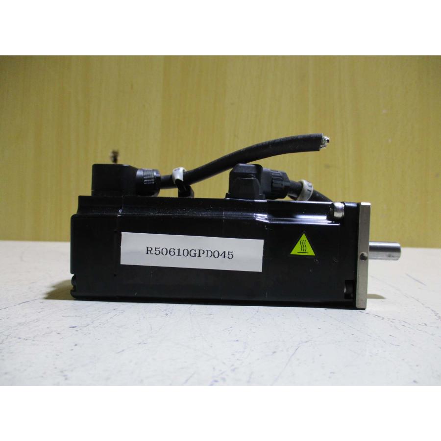 中古 KEYENCE SV2-B010AK 100W 200V ACサーボシステム キー溝 中古 KEYENCE SV2-B010AK 100W 200V ACサーボシステム キー溝