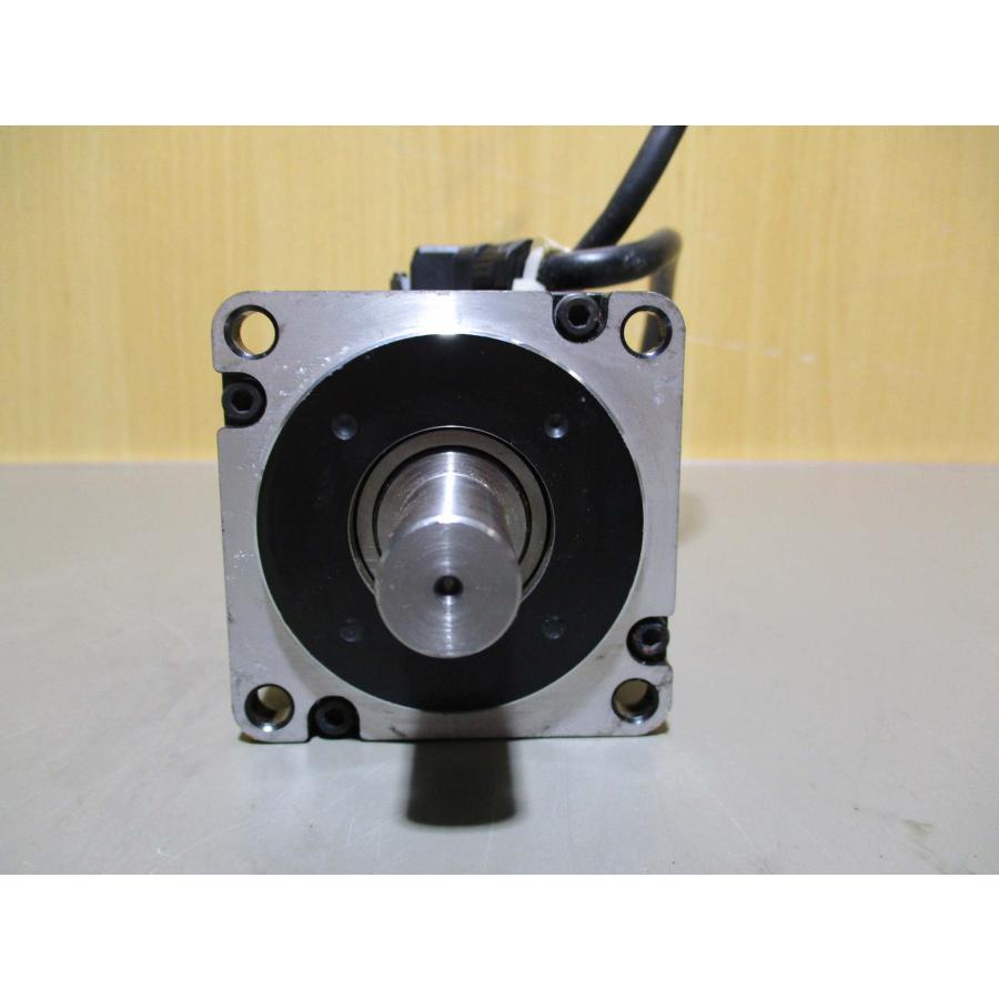 中古 YASKAWA AC SERVO MOTOR SGM7A-06AFA21 サーボモーター 中古 YASKAWA AC SERVO MOTOR SGM7A-06AFA21 サーボモーター