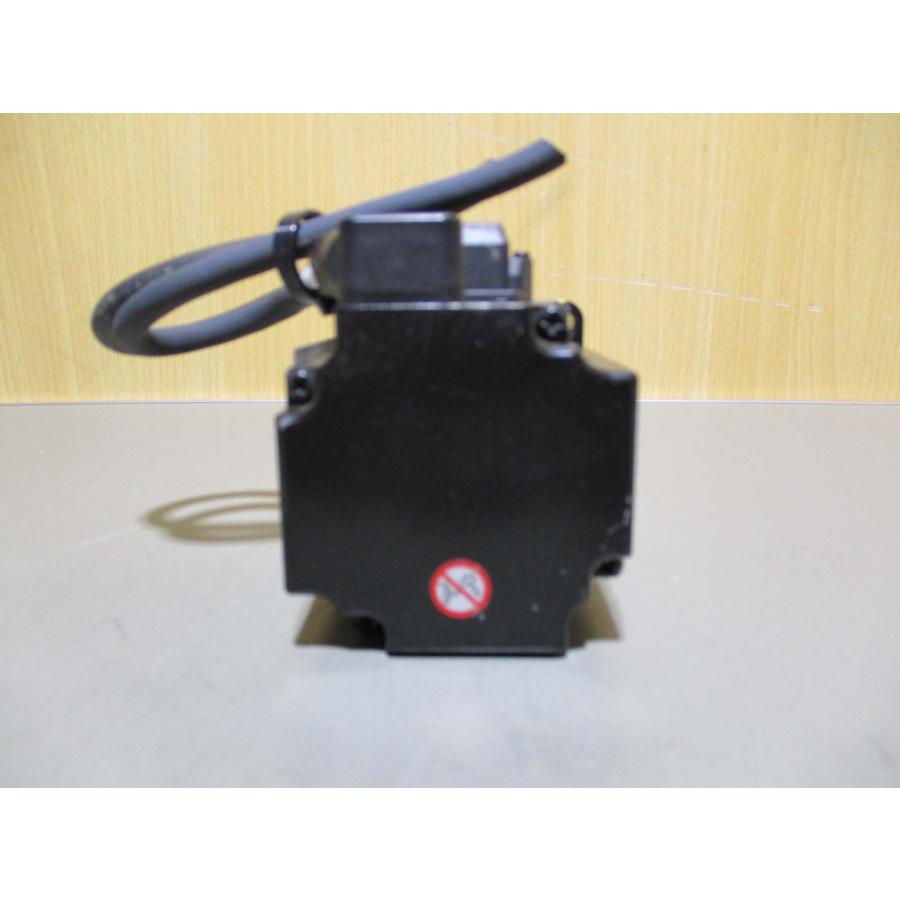 中古 KEYENCE AC SERVO MOTOR SV2-M020AS サーボモーター 200W