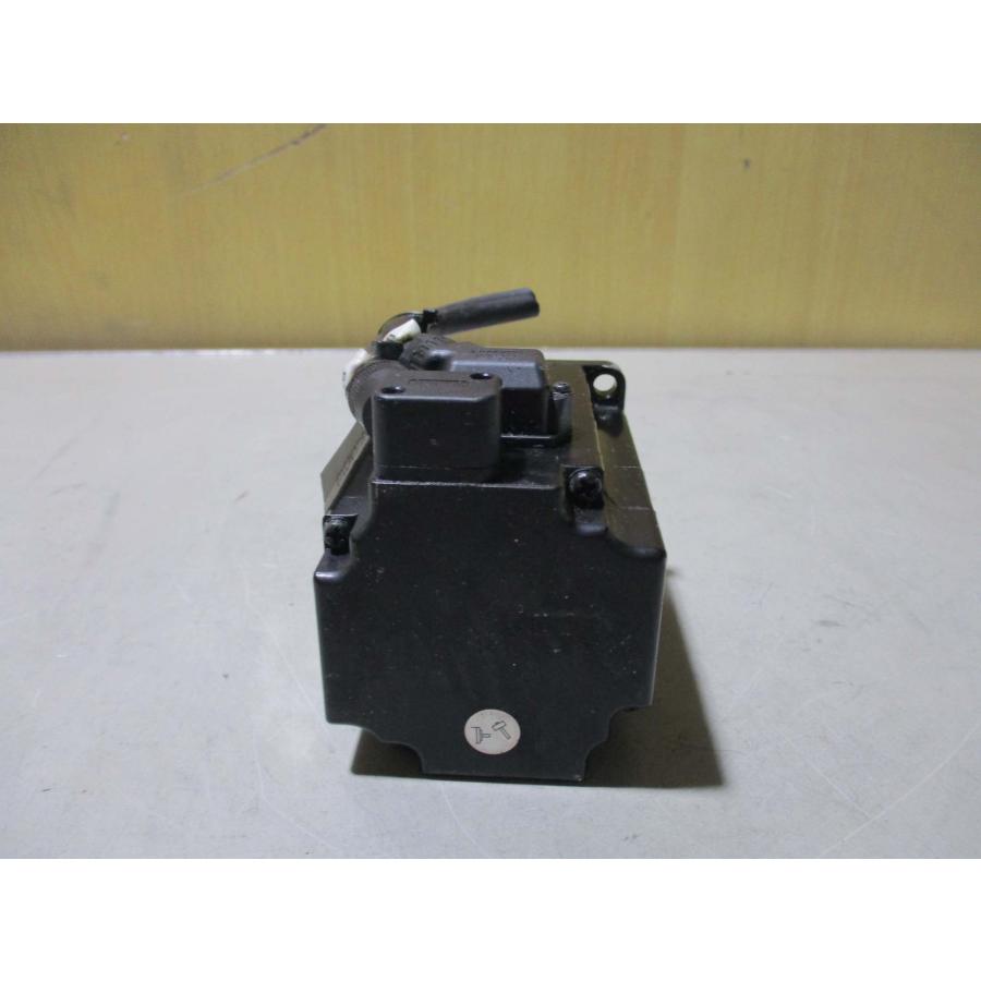 中古 KEYENCE AC SERVO MOTOR SV2-M040AS サーボモーター 400W 中古 KEYENCE AC SERVO MOTOR SV2-M040AS サーボモーター 400W