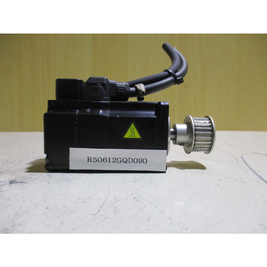 中古 KEYENCE AC SERVO MOTOR SV2-M010AS サーボモーター 100W 中古 KEYENCE AC SERVO MOTOR SV2-M010AS サーボモーター 100W