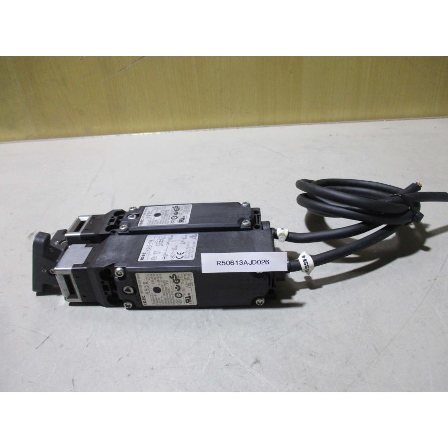中古 IDEC SAFETY DOOR LOCK SWITCH HS5ED4 ソレノイド付安全スイッチ 2個(R50613AJD026