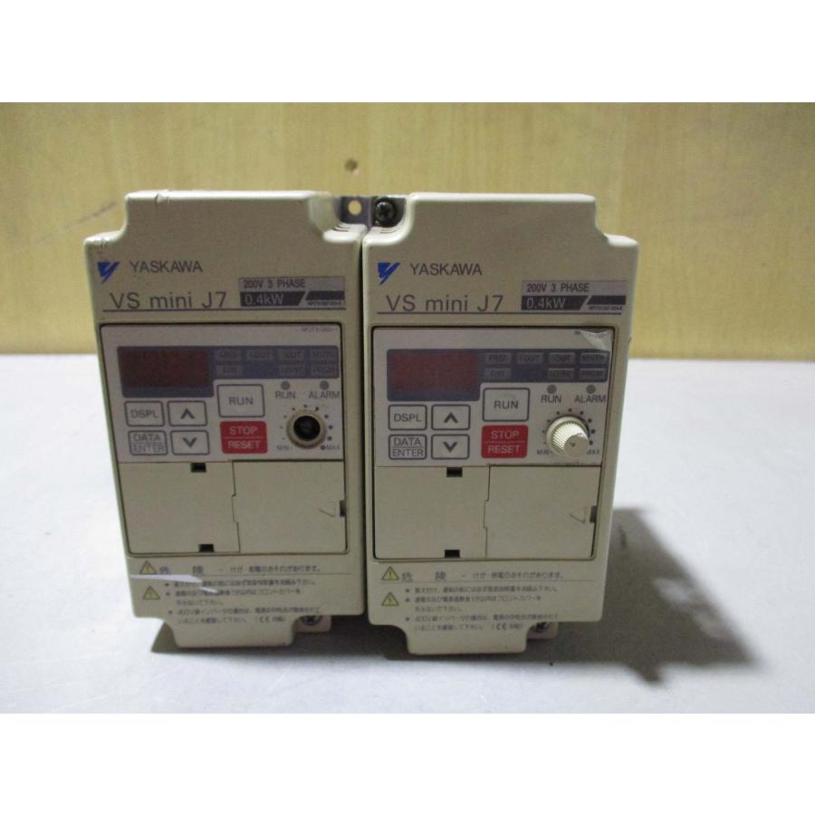 中古 YASKAWA Vs mini J7 CIMR-J7AA20P4 インバータ 2個(R50621DHE034 
