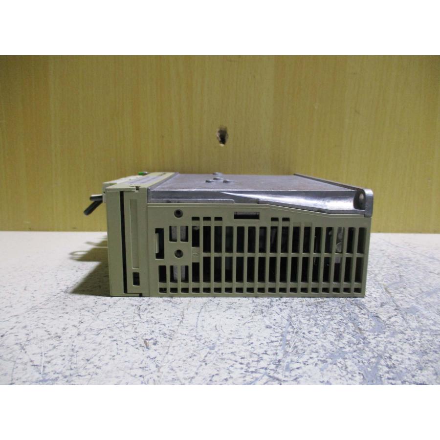 中古 YASKAWA SERV0PACK SGDM-A3BDA サーボパック(R50622DKE046