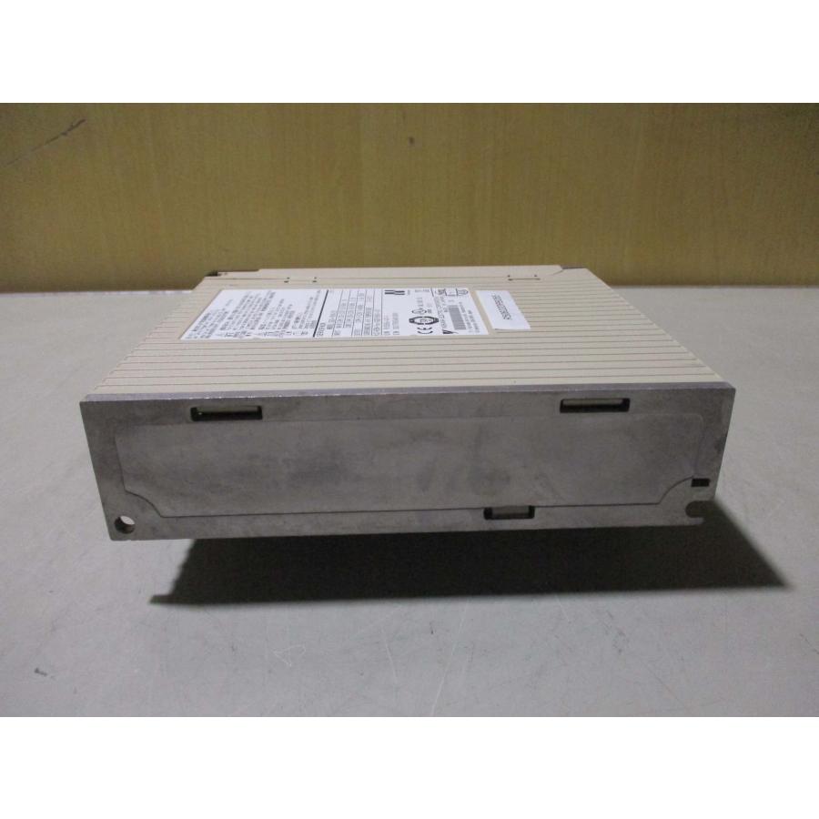 中古 YASKAWA SGDV-1R6A11B SERVOPACK サーボパック(R50622DPB055